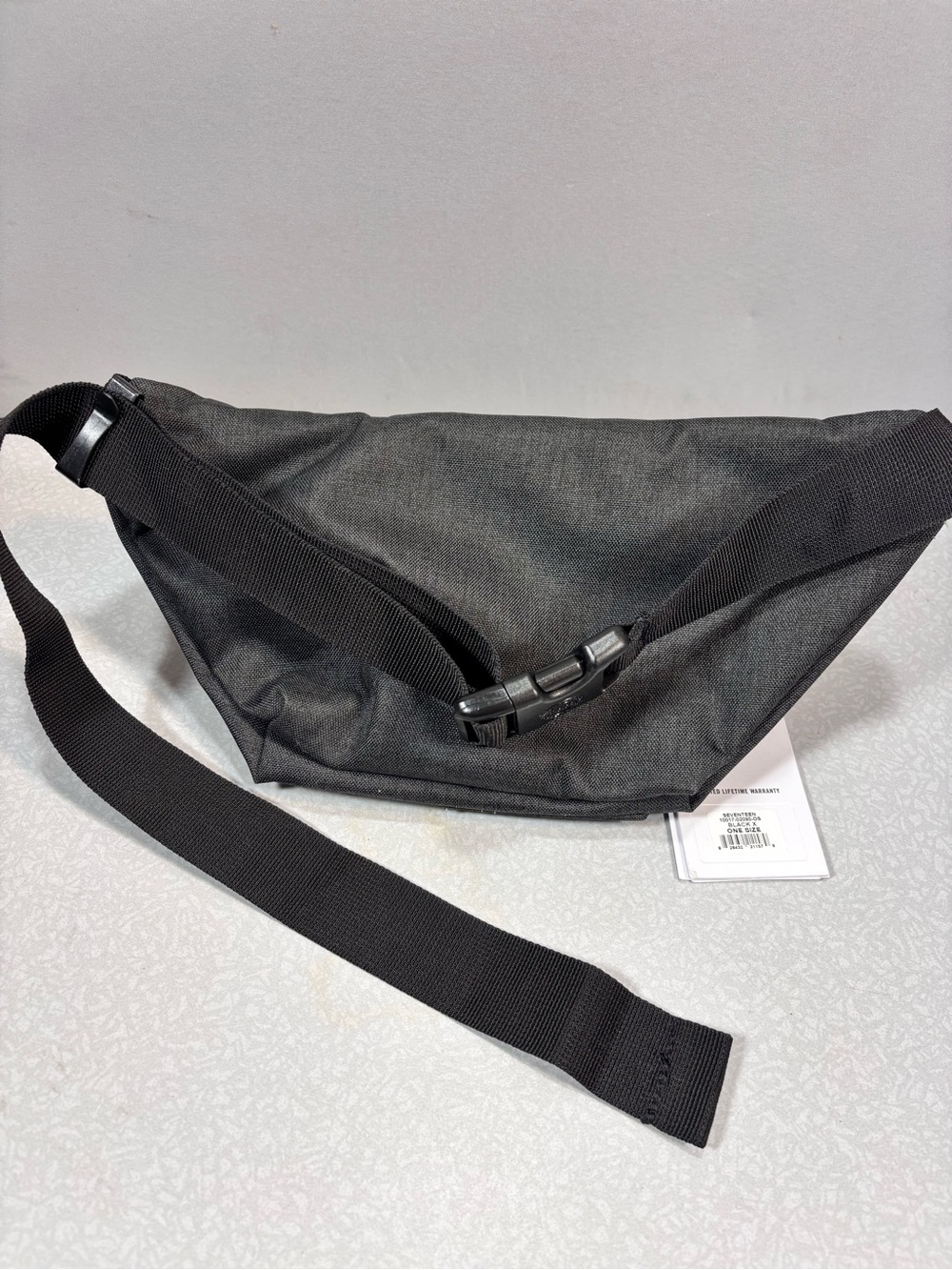 Herschel Supply Co. Black Mini Waist Fanny Pack NWT - Picture 2 of 11